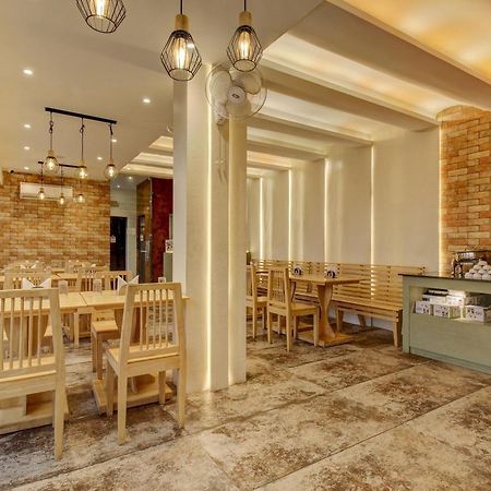 Townhouse Geetraj Near Shalimar Gateway Lucknow Hotel Ngoại thất bức ảnh